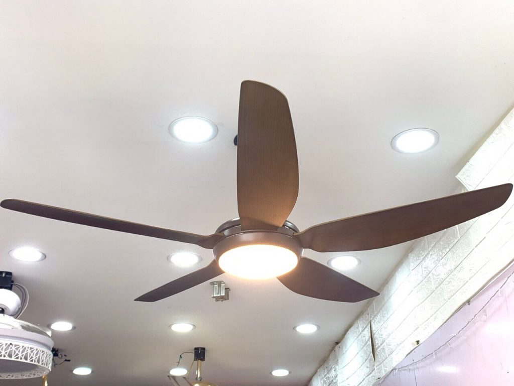 Quạt Trần Đèn Klasse 56KSA-612B